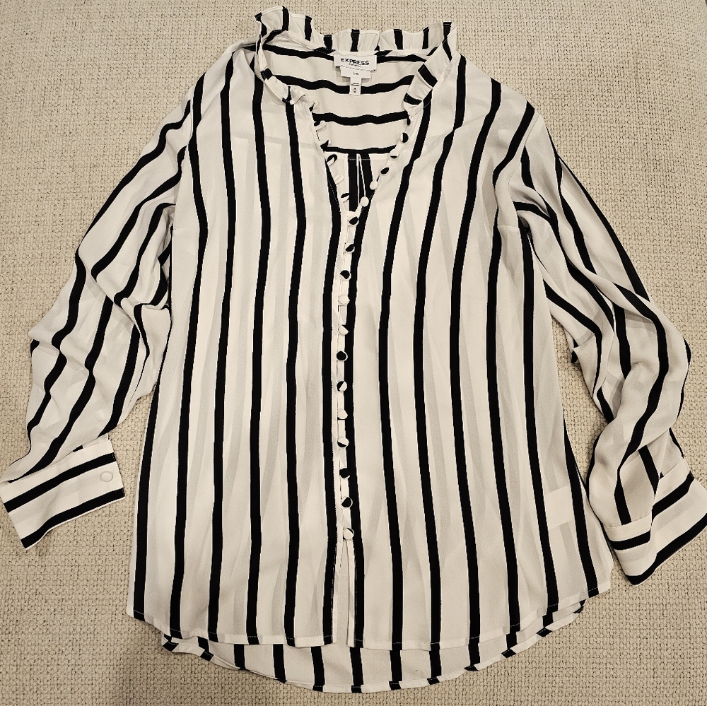 Express Medium Blouse